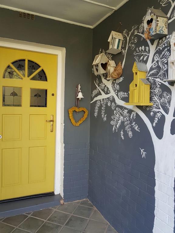 Yellow Door Apartment Bloemfontein Exterior photo